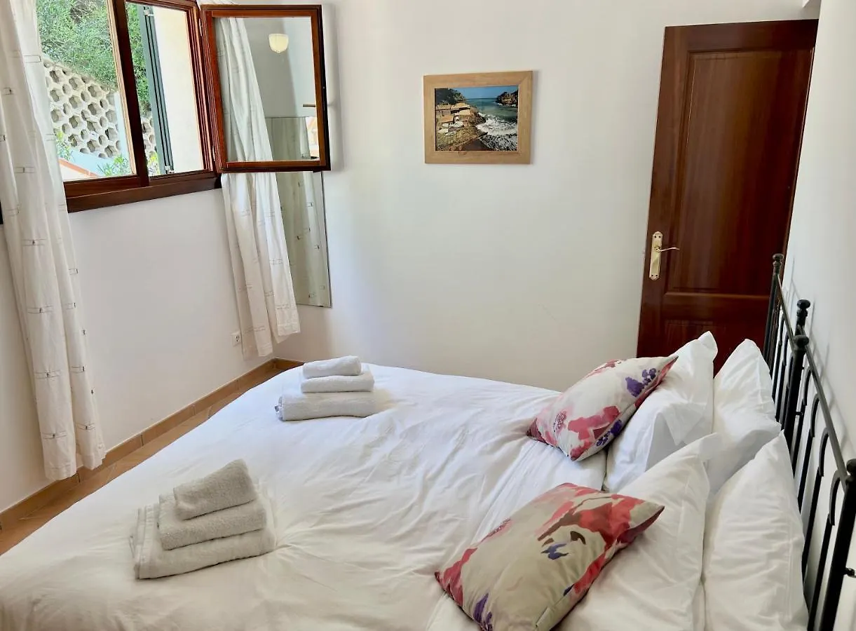 Villa Beachhouse 2Min To The Sea With Pool & Wonderful Garden Calvia  Spain